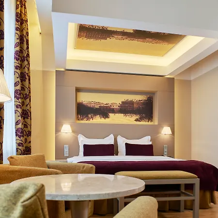 Hotel Opera 4*